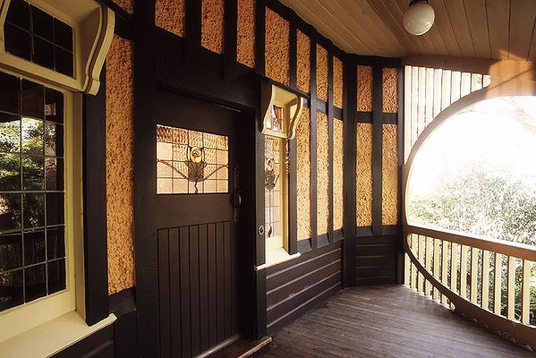 5_Chadwick House, in Eaglemont.jpg