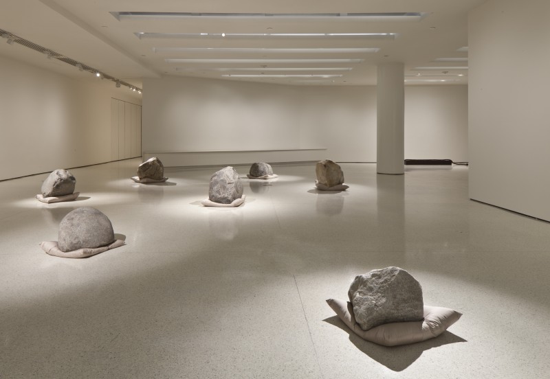 6-LeeUfan Ли Хван УRelatumgalleryshot-800x552.jpg