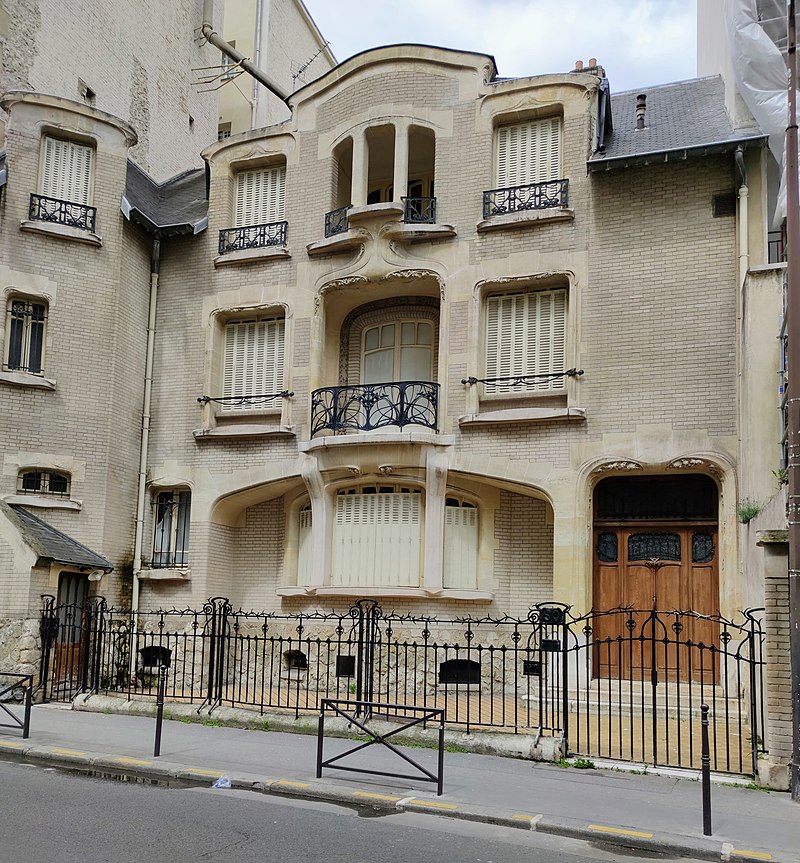 60_rue_Jean-de-La-Fontaine_Paris.jpg
