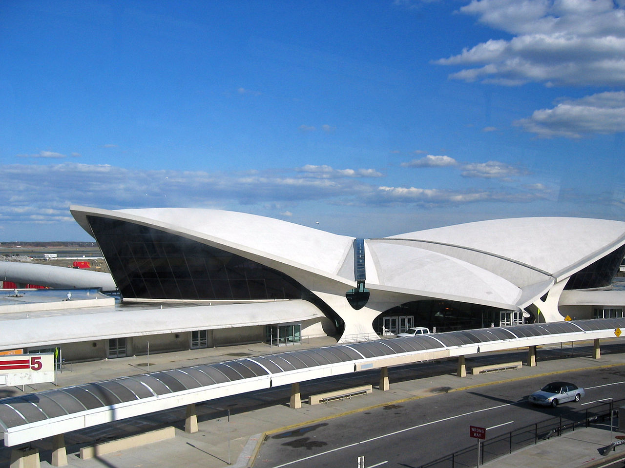 62Jfkairport.jpg
