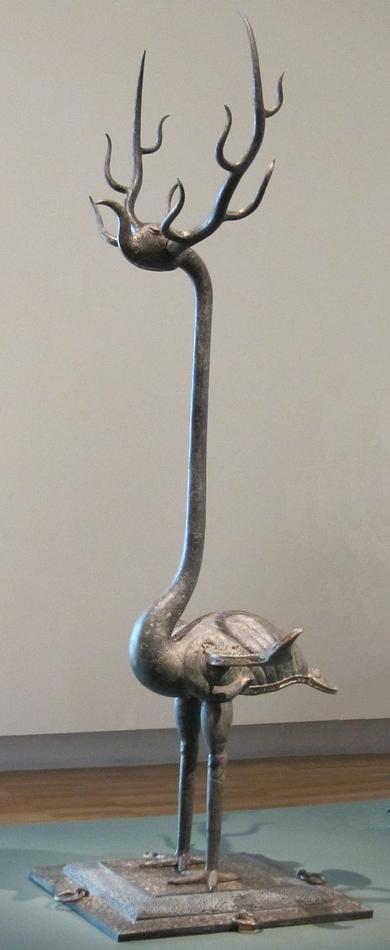 640px-Antlered_crane,_Chinese_bronze,_Warring_States_period.jpg