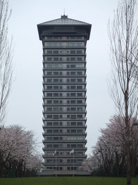 65 яп Hotel_Empire.jpg