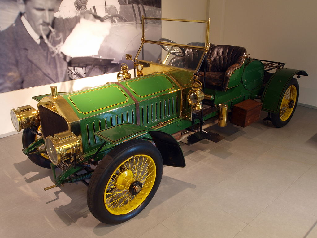 7 1024px-1907_Napier_60HP_T21_S.F._Edge.jpg