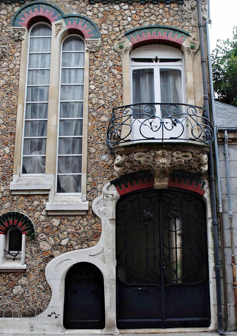 7 Villa Emilie42710114530_327033b00e_o_d_0.jpg