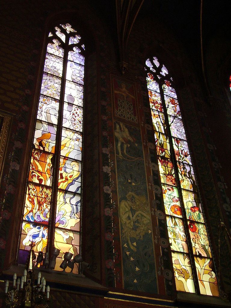 768px-022KrakówFranciszkański.jpg