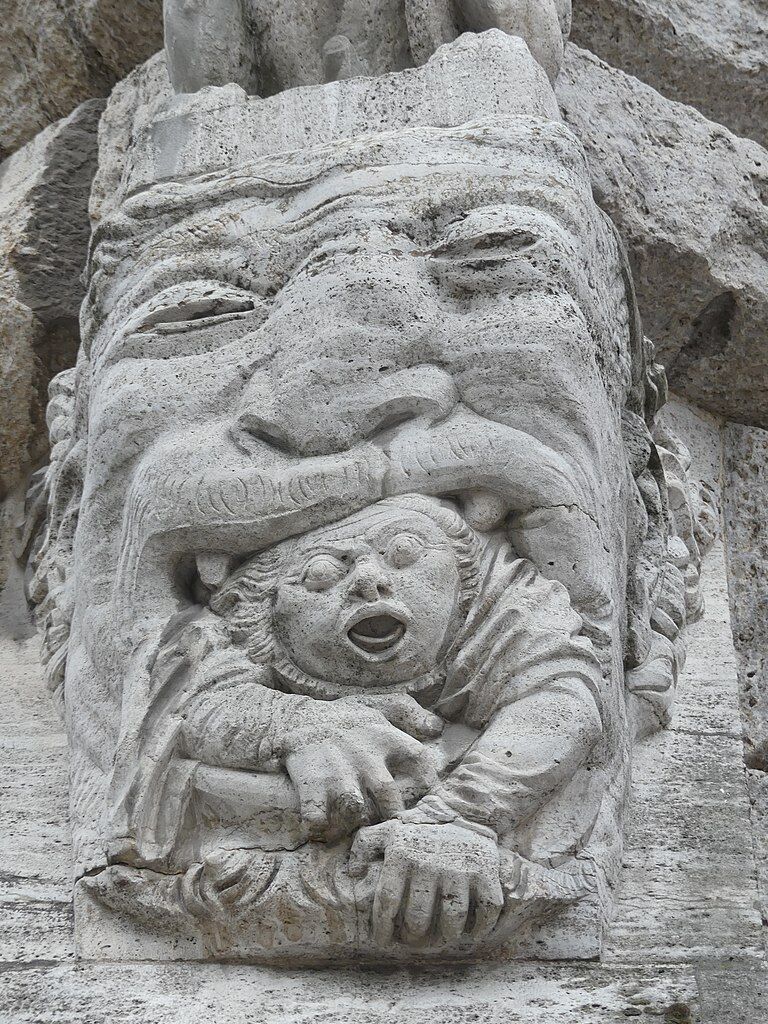 768px-Fassadenrelief_Neues_Rathaus_Leipzig,_Hugo-Licht-Straße_2.jpg
