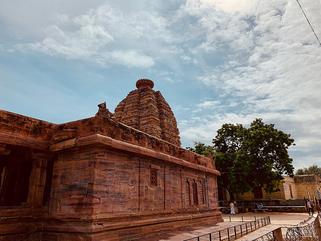 7th_century_Kumara_Brahma_Temple,_Alampur_Navabrahma,_Telangana_India_-_03.jpg