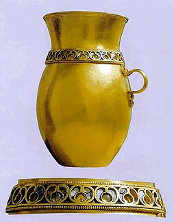 8-025.jpg