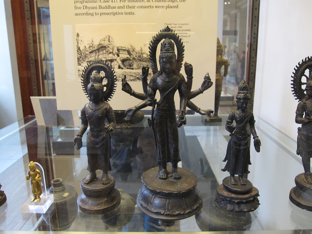 8-9British_Museum_Asia_49.jpg