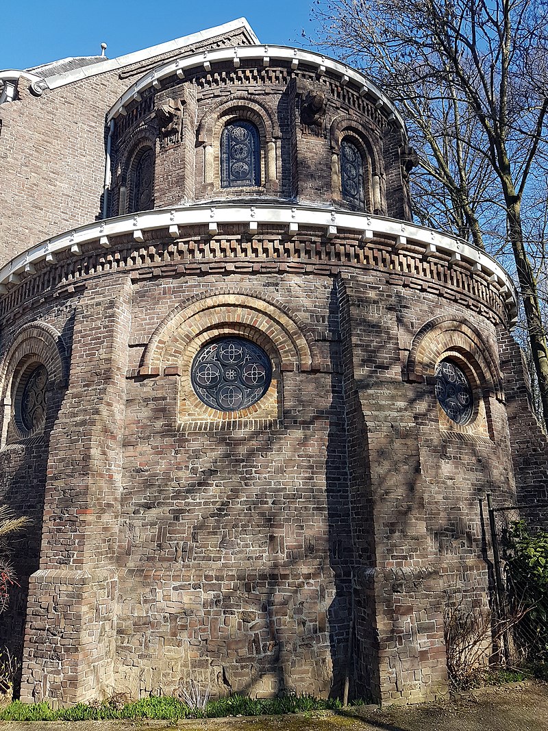 800px-2019_Maastricht-Vroendaal,_Kloosterkapel_Opveld-03.jpg