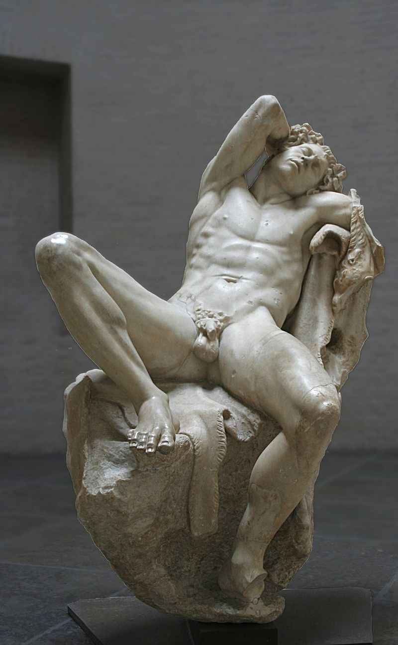 800px-Barberini_Faun_front_Glyptothek_Munich_218_n1.jpg