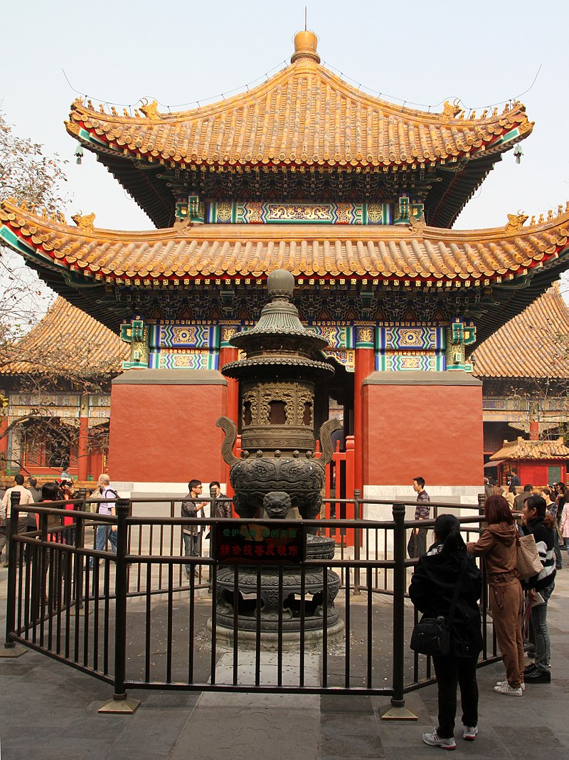 800px-Beijing-Lamakloster_Yonghe-26-Trommelturm-gje.jpg