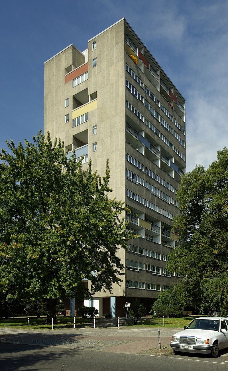 800px-Berlin_Bartningallee_7_001.JPG