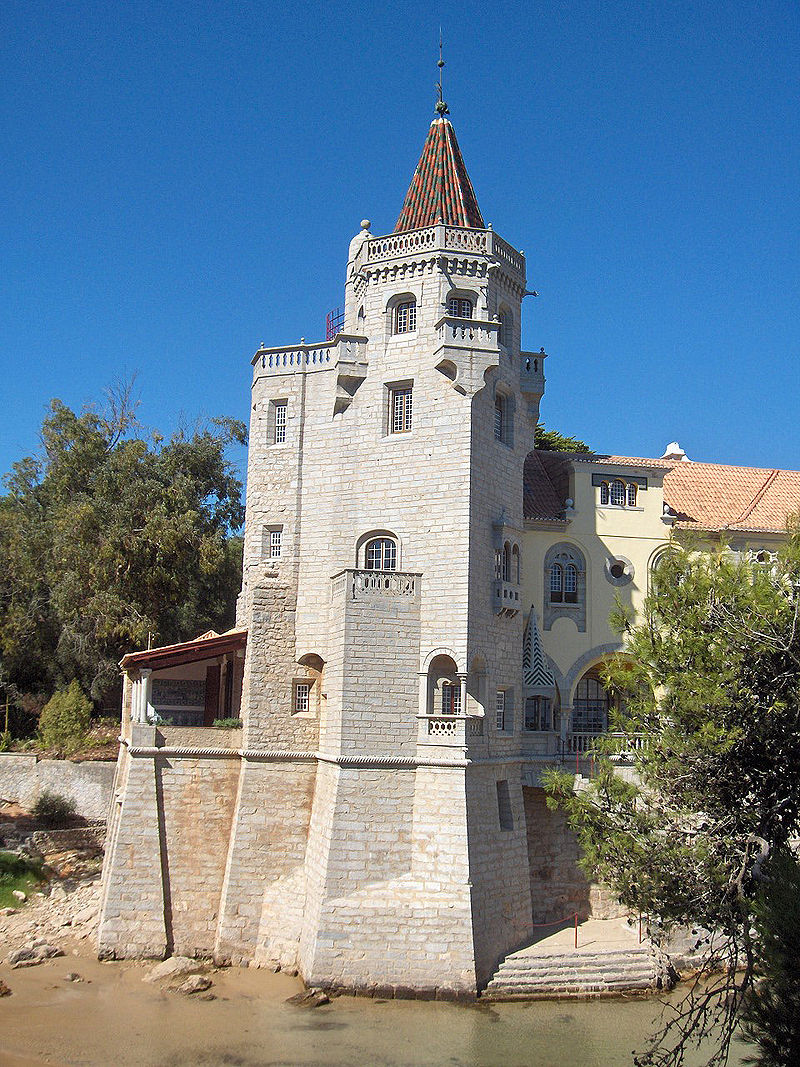 800px-Cascais09.jpg