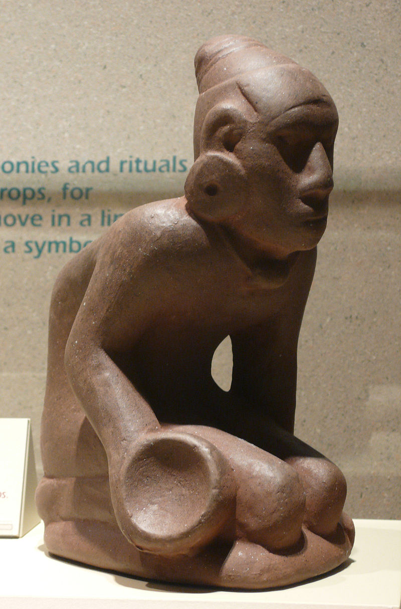 800px-Chunkey_player_figurine.jpg