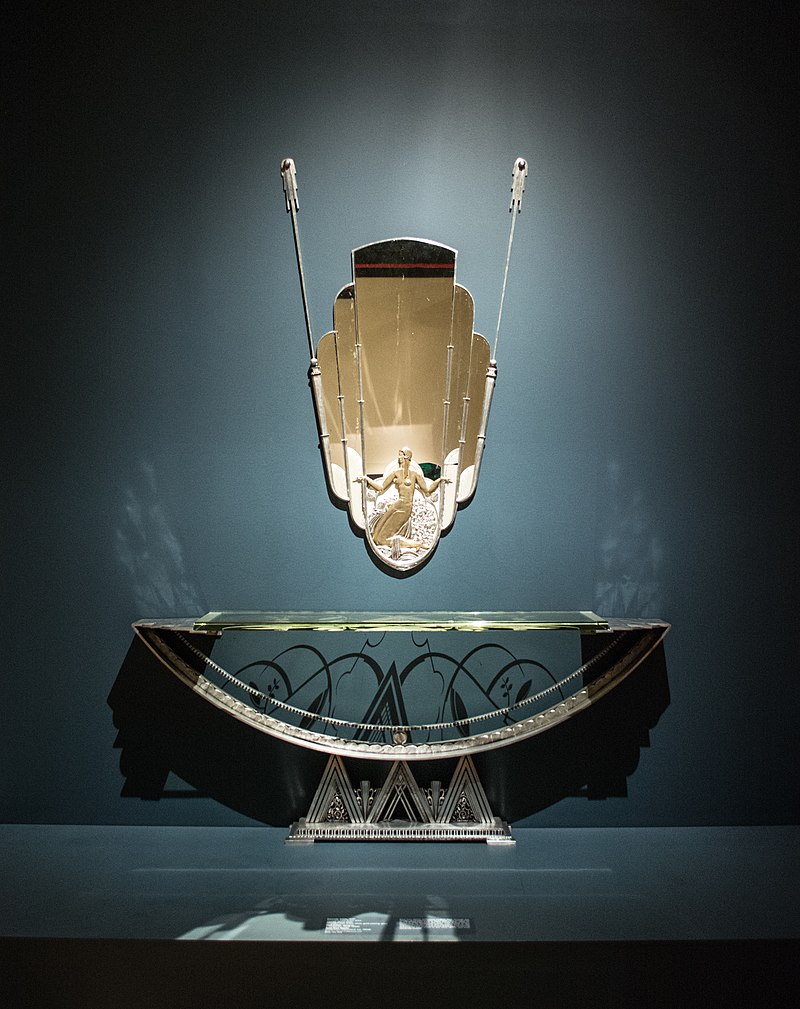 800px-Console_table_and_mirror_-_Paul_Fehér_(25893289818).jpg