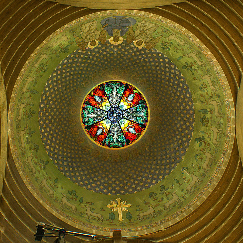 800px-Cupola_-_Armenian_Orthodox_church_in_Lvov.jpg