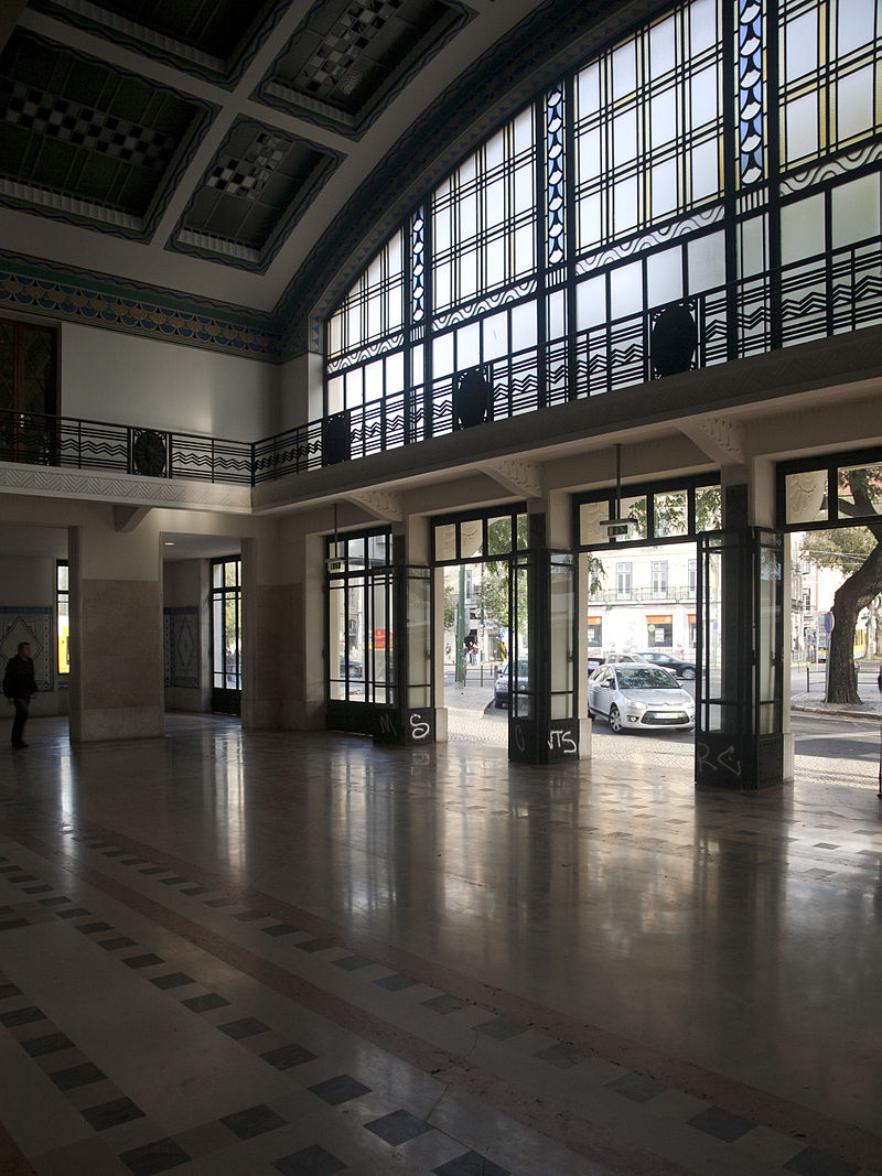 800px-Estaçao_Cais_do_Sodre_Arq_Pardal_Monteiro_5171.jpg