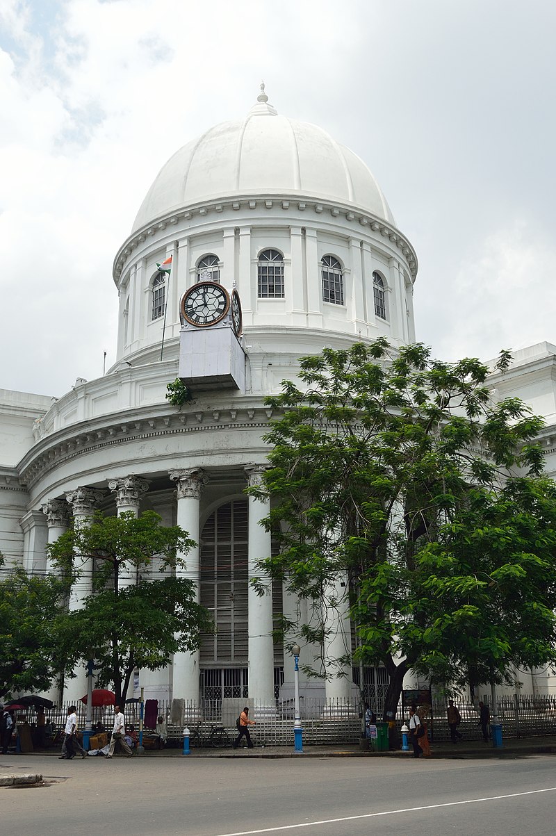 800px-General_Post_Office_-_Dalhousie_Square_-_Kolkata_2012-09-22_0299.jpg