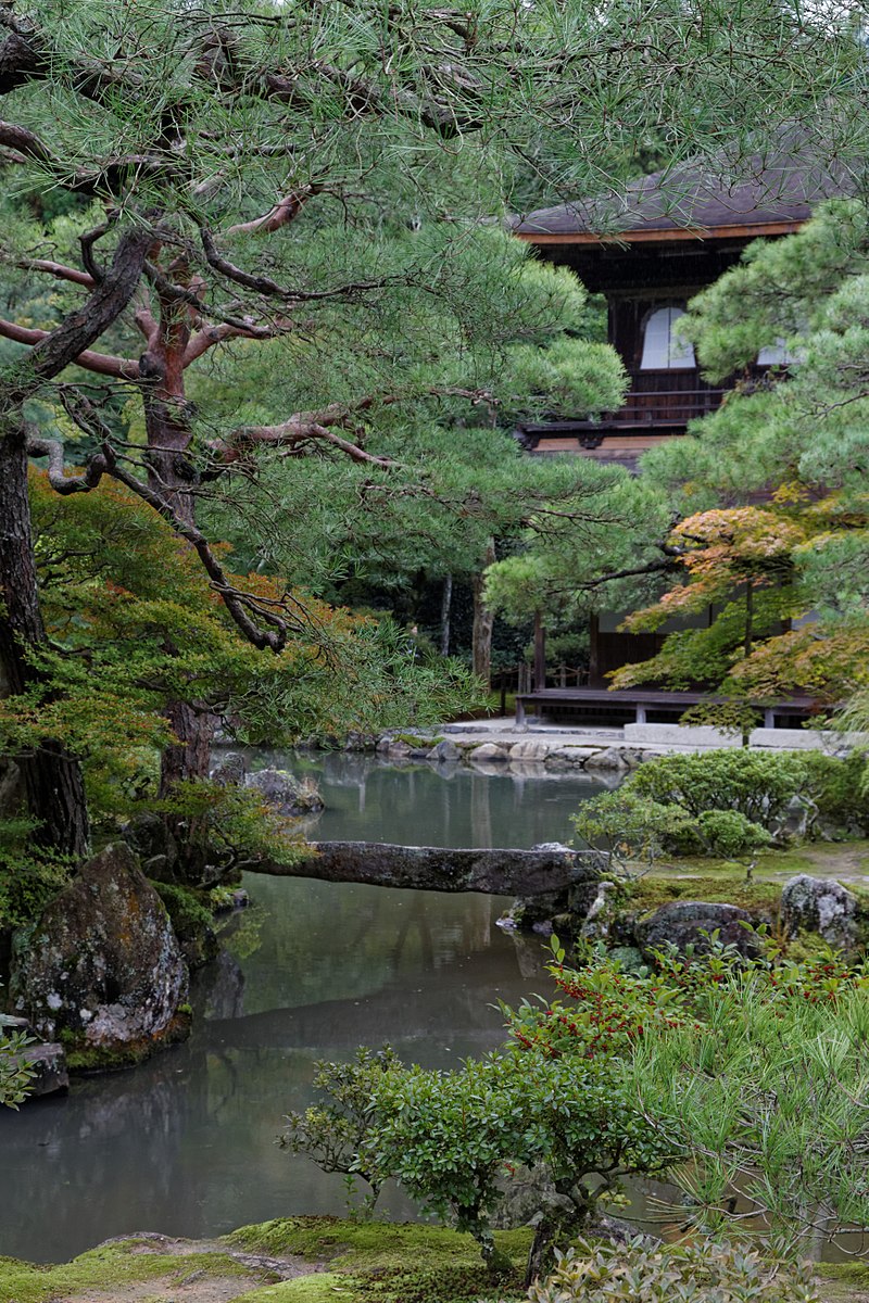800px-Ginkakuji_(Silver_Pavilion)_(11061726365).jpg
