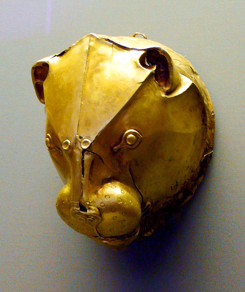 800px-Gold_rhyton.jpg