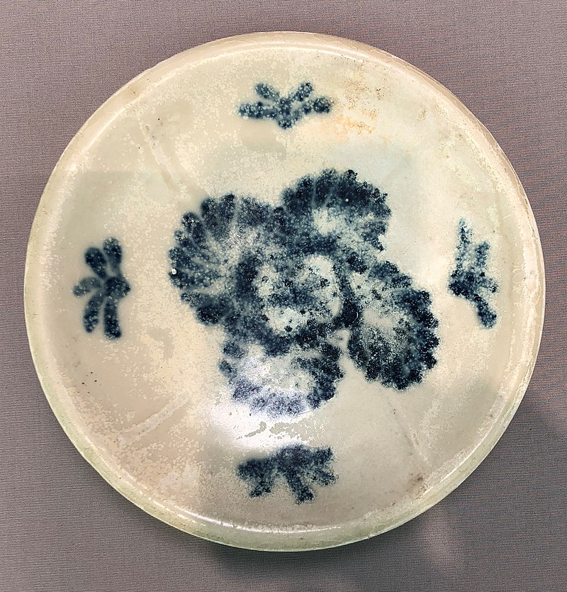800px-Gongxian_kiln_830s_from_Tang_shipwreck_IMG_9311.jpg