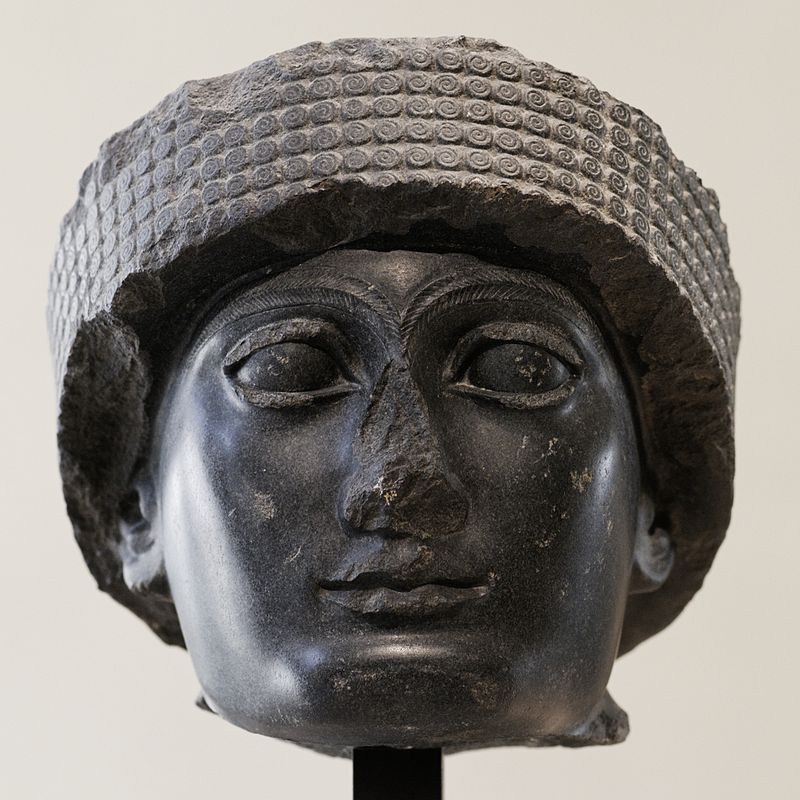 800px-Head_Gudea_Louvre_AO13.jpg
