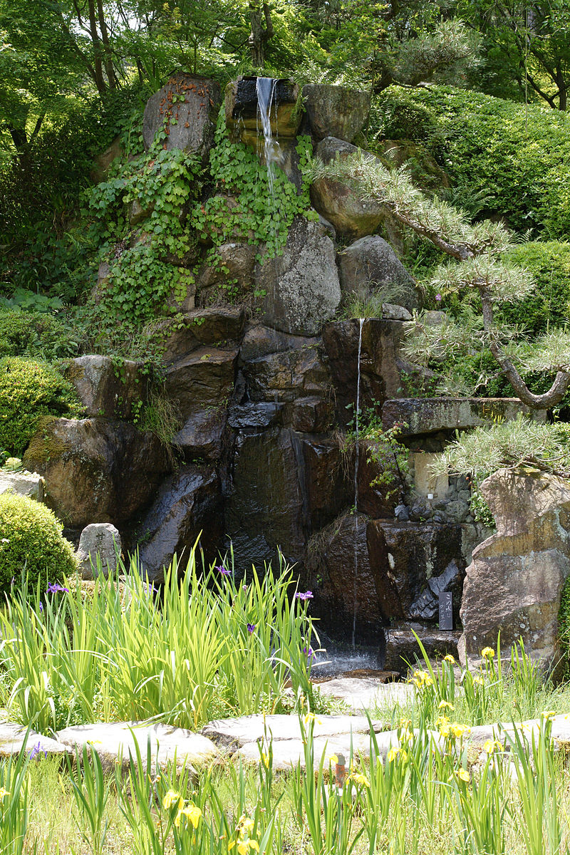 800px-Ishiyamadera44n4272.jpg