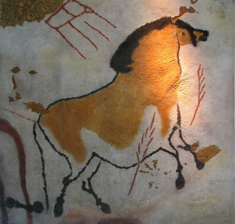 800px-Lascaux,_horse.JPG