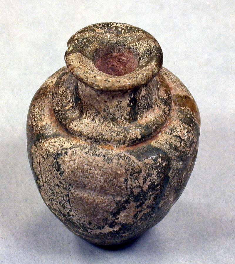 800px-Miniature_Stone_Vase_MET_vs1994_35_752.jpg