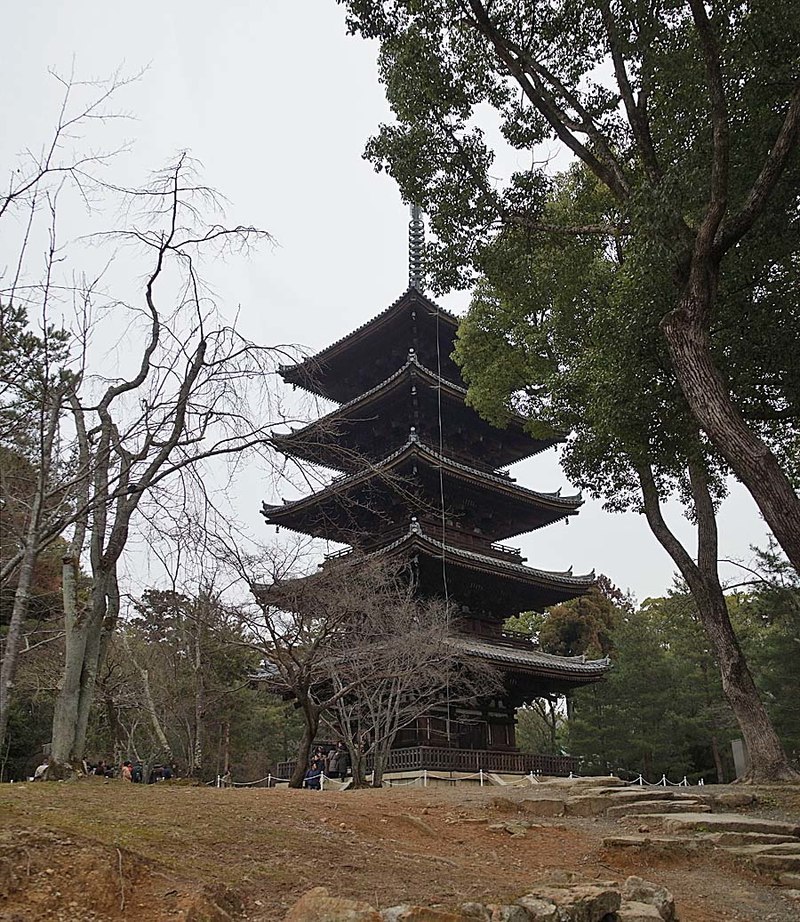 800px-Ninna-ji_,_仁和寺_-_panoramio_(12).jpg