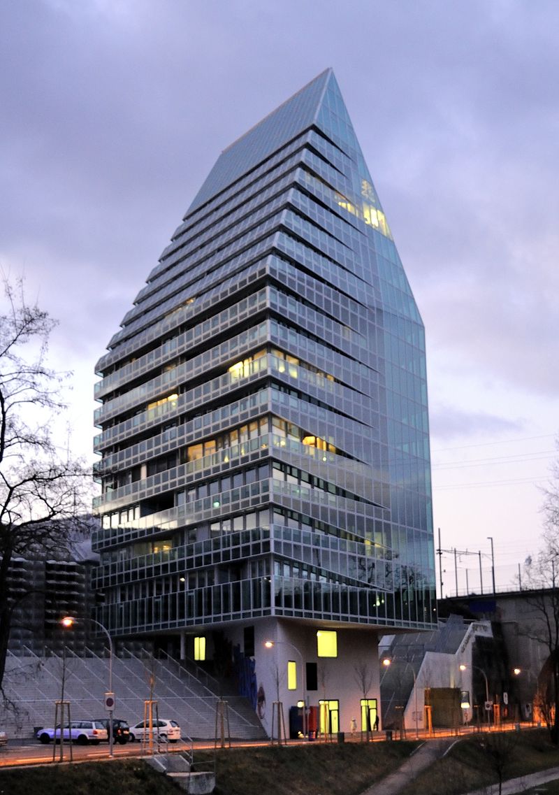 800px-St._Jakobs-Turm.jpg