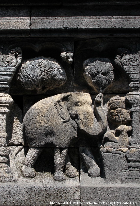 87614308_87589536_Borobudur.JPG