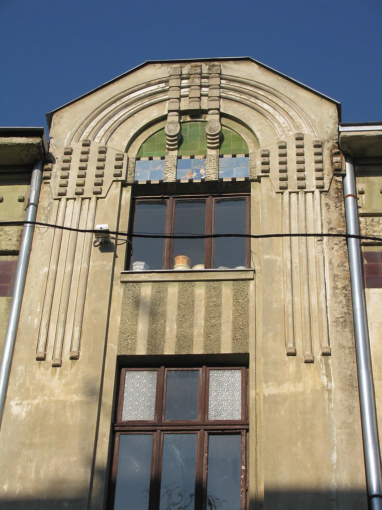 8_Dontsova_Street,_Lviv_(04).jpg