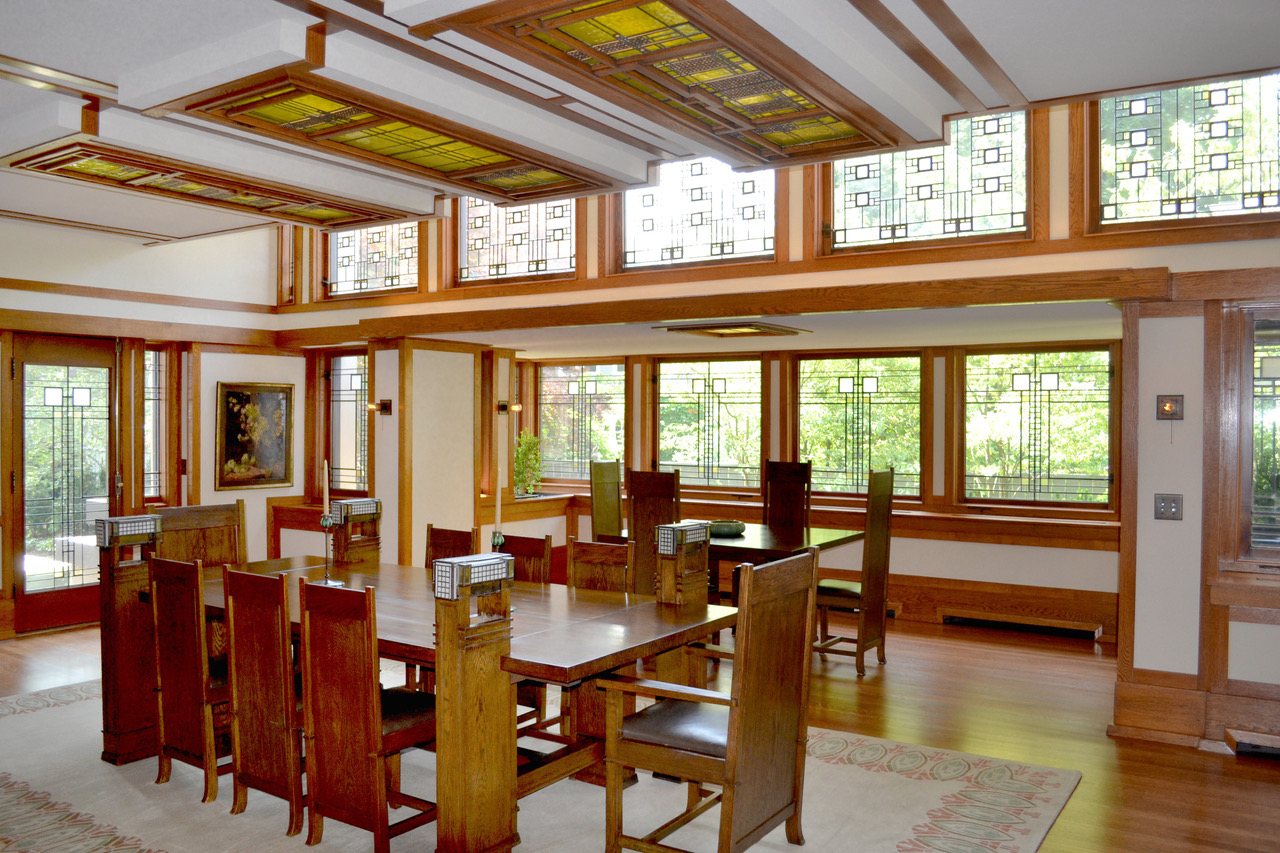 8Boynton_dining_room_facing_windows_2012.jpg