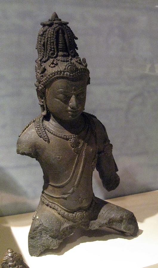 9-10Maitreya_Komering_Srivijaya_Side.JPG