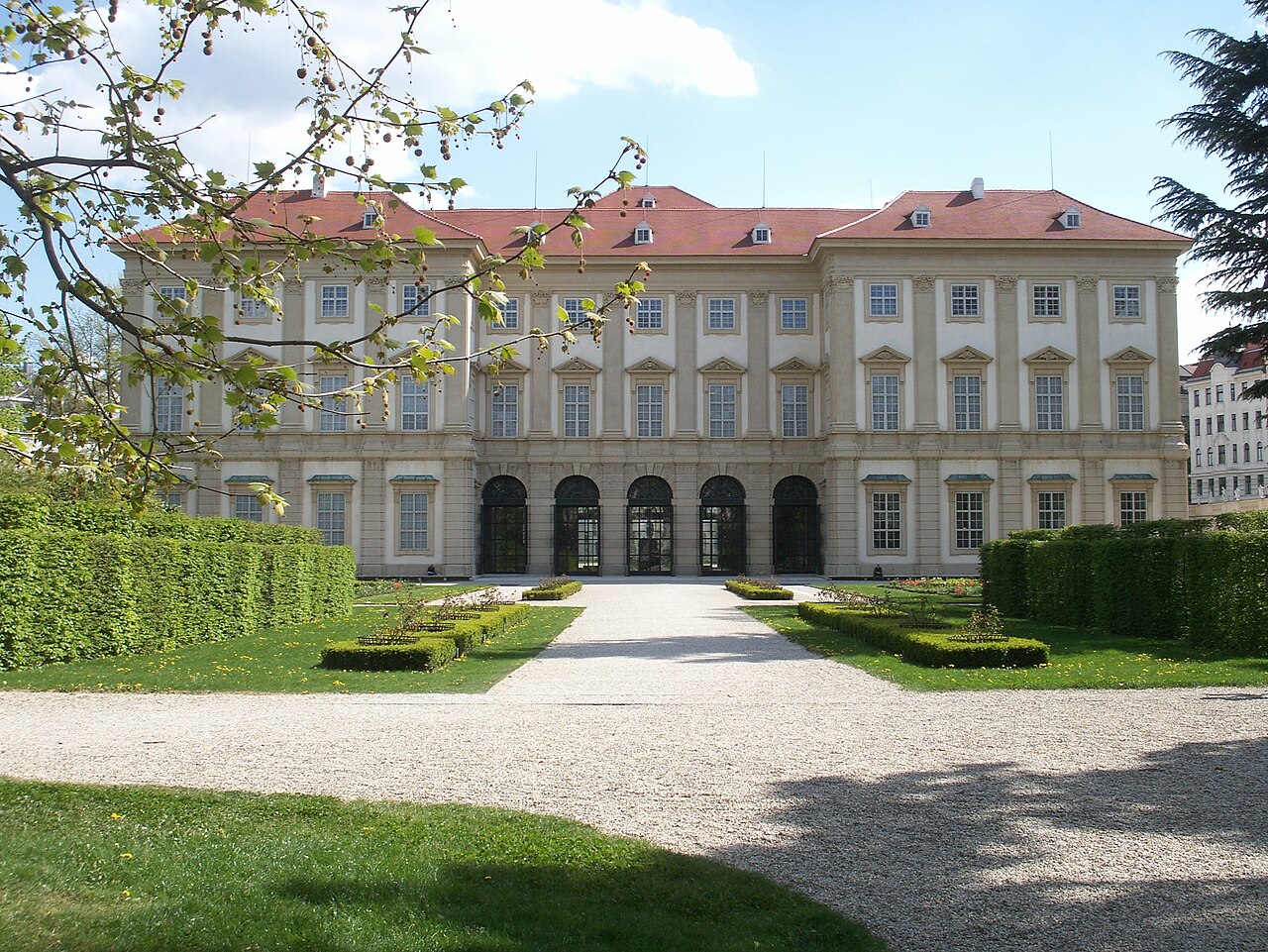 92-1700Liechtenstein_Palais_Wien3.jpg