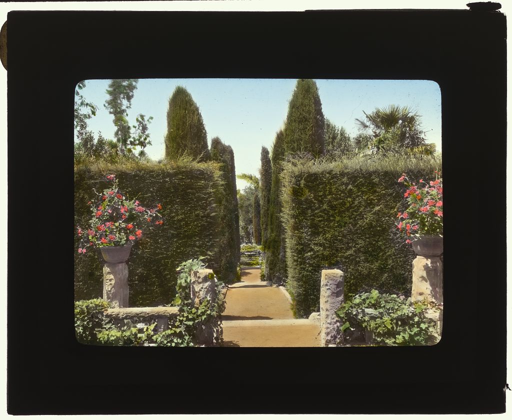 _Glendessary,__Robert_Cameron_Rogers_house,_,_Santa_Barbara,_California._.jpg