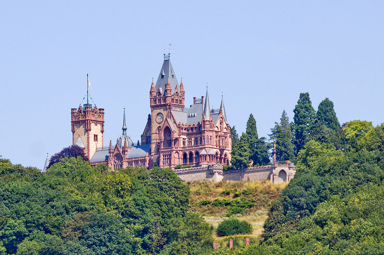 _Schloss_Drachenburg_02.jpg