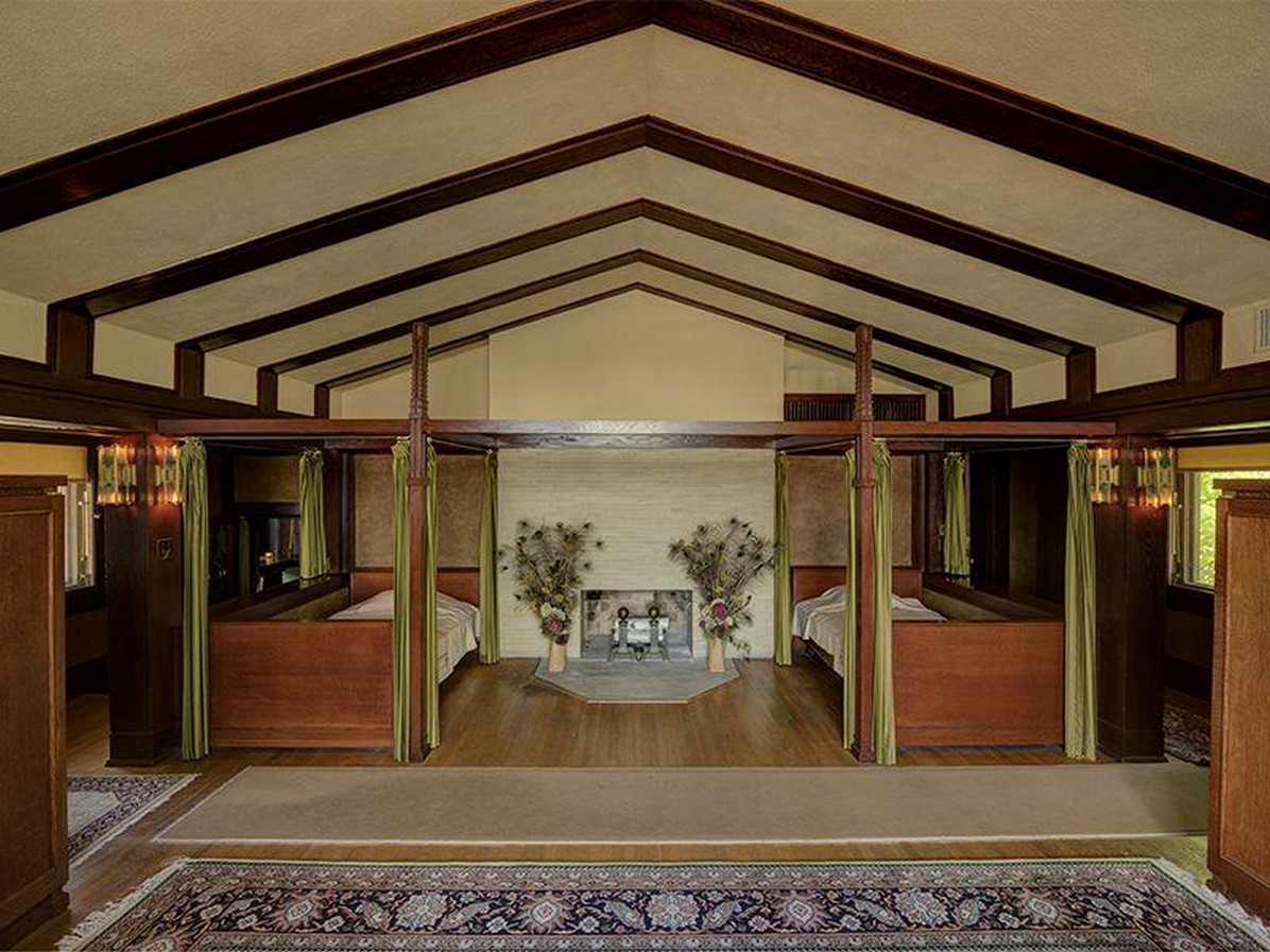 A3441-Dana-Thomas-House-Image-8.jpg