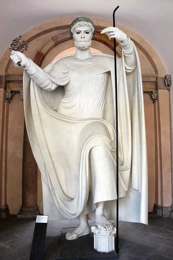 Adolfo_wildt,_sant'ambrogio,_gesso_03.jpg