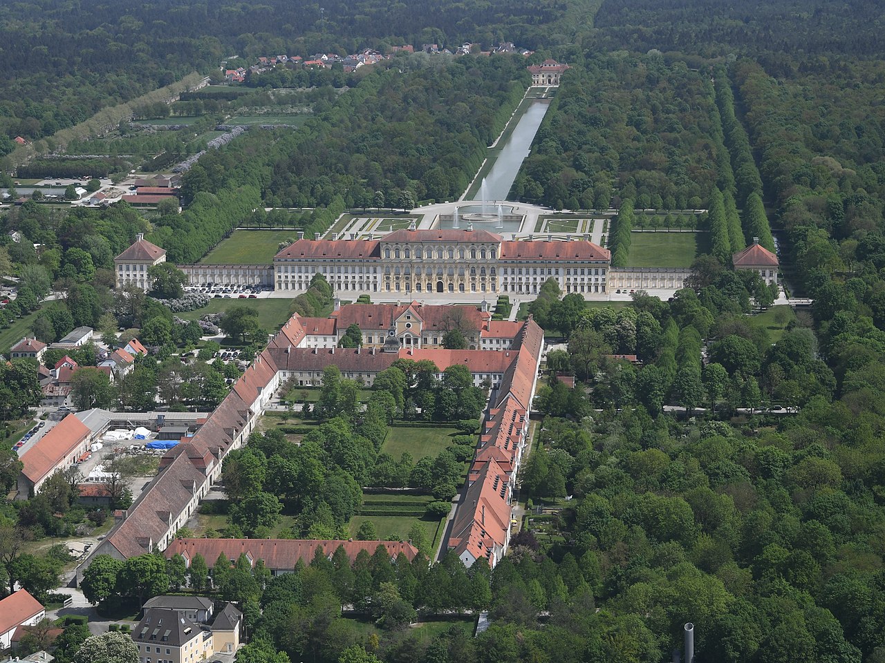 Aerial_image_of_the_Schleissheim_Palace.jpg