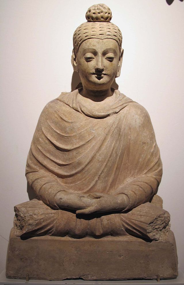 Afghanistan,_buddha_assiso,_sito_di_hadda,_monastero_di_tapa-kalan,_III-IV_sec.JPG