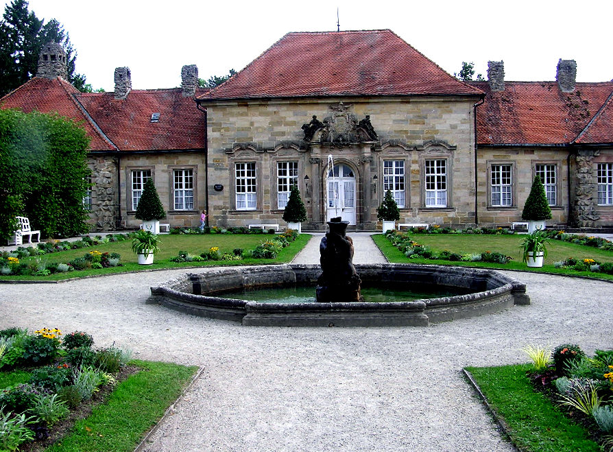 Altes_Schloss_der_Eremitage.jpg