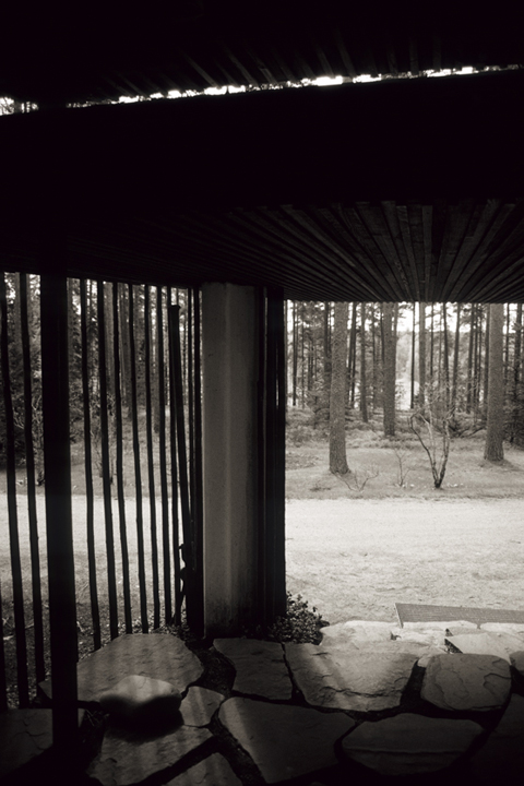 Alvar_Aalto,_Villa_Mairea_02.jpg