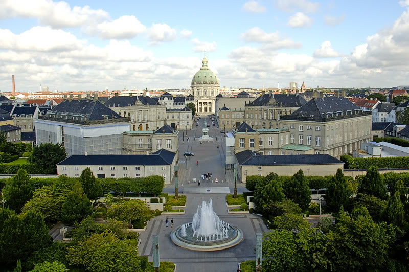 amalienborg-2.jpg