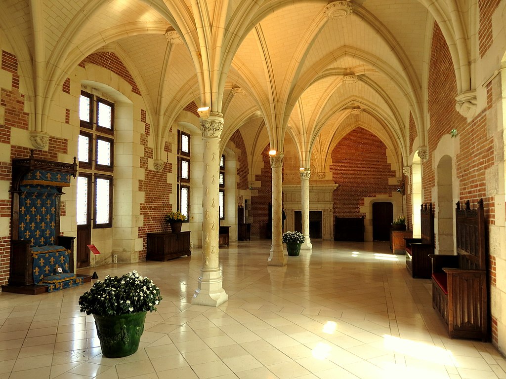 amboise_(31)_(12881781265).jpg