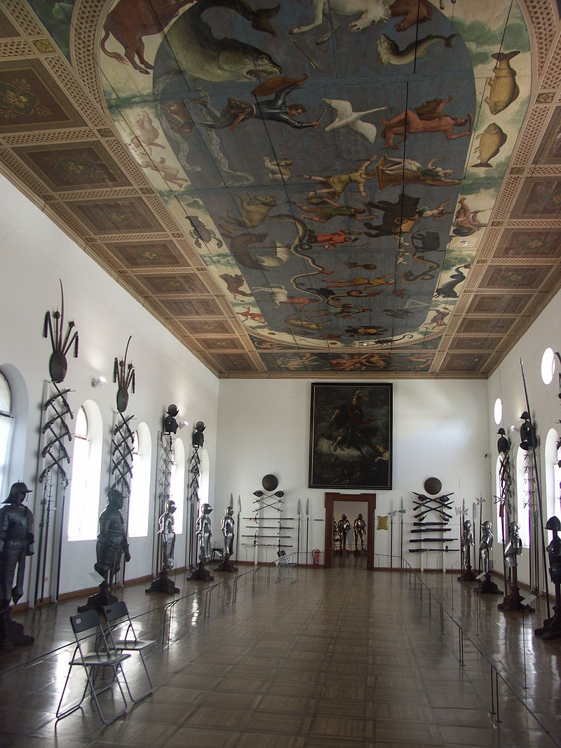 Ambras_Castle._Armour_collection_-_021.jpg