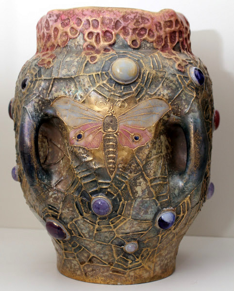 amphora-009.jpg