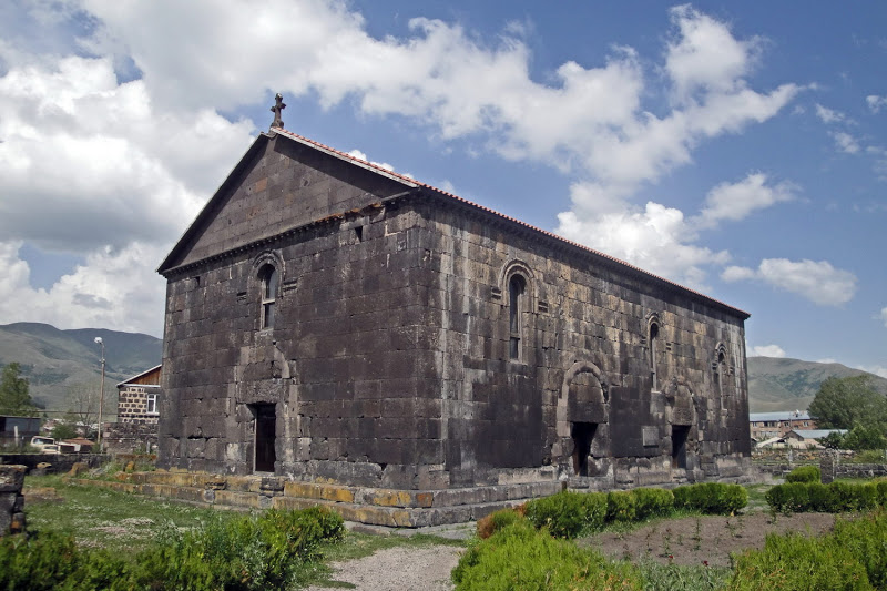 Aparan, Qasakh basilica (01) 5в..jpg